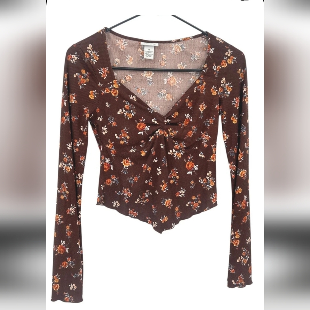 Rue21 Floral Long Sleeve Blouse in Dark Brown